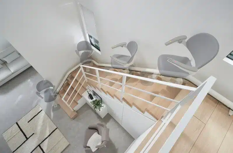 Curved stairlift elite elevators